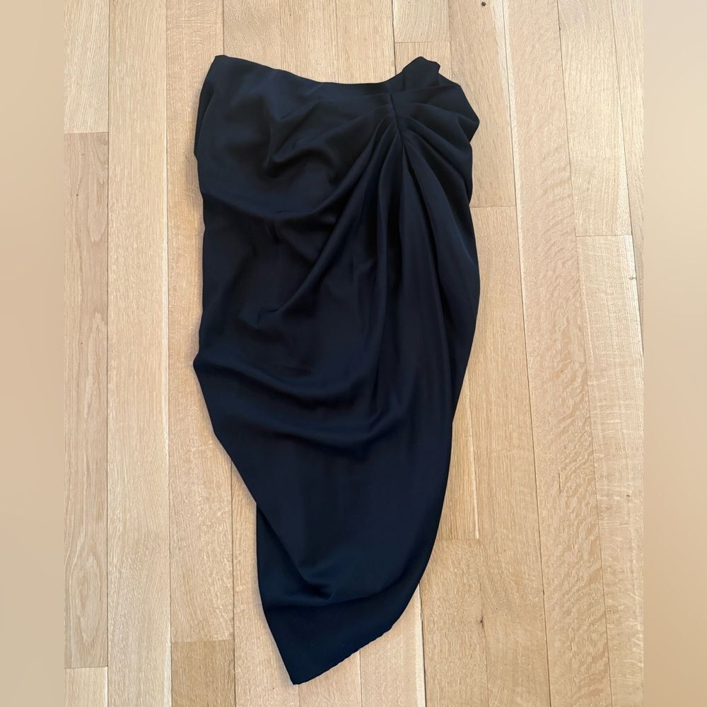 SHEIN Black Asymmetrical Women's Skirt